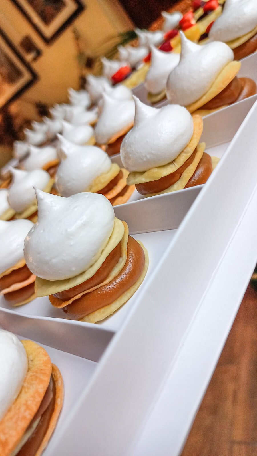 Petit Fours ARMA TU MIX! (12 unidades del mismo sabor) - Imagen 3